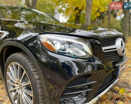 Мерседес ГЛЦ-Клас 2018 у Києві на Automoto.ua Чорний Мерседес ГЛЦ-Клас, об'ємом двигуна 2 л та пробігом 82 тис. км за 45990 $, фото 5 на Automoto.ua