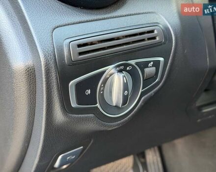 Чорний Мерседес ГЛЦ-Клас, об'ємом двигуна 2.14 л та пробігом 70 тис. км за 38000 $, фото 39 на Automoto.ua