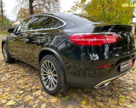 Мерседес ГЛЦ-Класс 2018 в Киеве на Automoto.ua Черный Мерседес ГЛЦ-Класс, объемом двигателя 2 л и пробегом 82 тыс. км за 45990 $, фото 15 на Automoto.ua