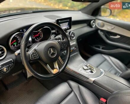 Мерседес ГЛЦ-Клас 2018 у Києві на Automoto.ua Чорний Мерседес ГЛЦ-Клас, об'ємом двигуна 2 л та пробігом 82 тис. км за 45990 $, фото 44 на Automoto.ua