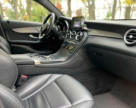 Мерседес ГЛЦ-Класс 2018 в Киеве на Automoto.ua Черный Мерседес ГЛЦ-Класс, объемом двигателя 2 л и пробегом 82 тыс. км за 45990 $, фото 45 на Automoto.ua