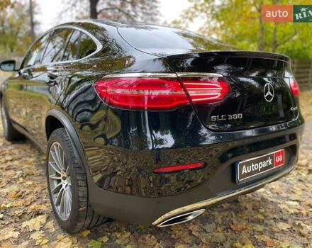 Мерседес ГЛЦ-Клас 2018 у Києві на Automoto.ua Чорний Мерседес ГЛЦ-Клас, об'ємом двигуна 2 л та пробігом 82 тис. км за 45990 $, фото 14 на Automoto.ua