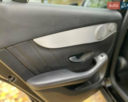 Мерседес ГЛЦ-Клас 2018 у Києві на Automoto.ua Чорний Мерседес ГЛЦ-Клас, об'ємом двигуна 2 л та пробігом 82 тис. км за 45990 $, фото 21 на Automoto.ua