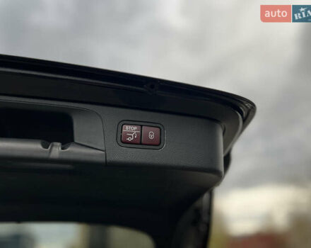 Мерседес ГЛЦ-Класс 2018 в Киеве на Automoto.ua Черный Мерседес ГЛЦ-Класс, объемом двигателя 2 л и пробегом 64 тыс. км за 29999 $, фото 25 на Automoto.ua