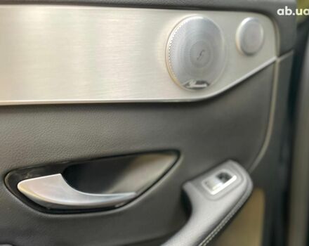 Мерседес ГЛЦ-Класс 2018 в Киеве на Automoto.ua Черный Мерседес ГЛЦ-Класс, объемом двигателя 2 л и пробегом 82 тыс. км за 45990 $, фото 22 на Automoto.ua