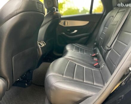 Мерседес ГЛЦ-Класс 2018 в Киеве на Automoto.ua Черный Мерседес ГЛЦ-Класс, объемом двигателя 2 л и пробегом 82 тыс. км за 45990 $, фото 23 на Automoto.ua