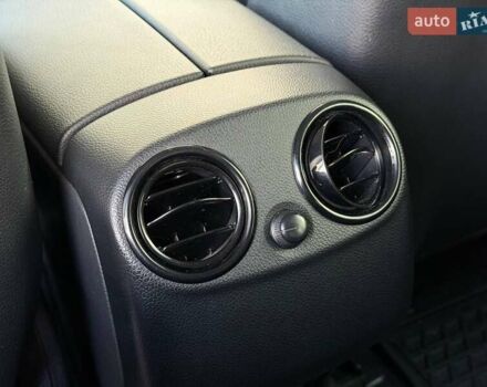 Чорний Мерседес ГЛЦ-Клас, об'ємом двигуна 2.14 л та пробігом 70 тис. км за 38000 $, фото 45 на Automoto.ua