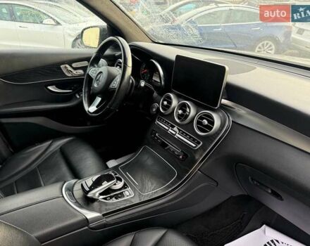 Черный Мерседес ГЛЦ-Класс, объемом двигателя 1.99 л и пробегом 179 тыс. км за 20600 $, фото 13 на Automoto.ua