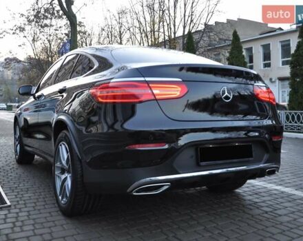 Черный Мерседес ГЛЦ-Класс, объемом двигателя 1.99 л и пробегом 68 тыс. км за 37000 $, фото 3 на Automoto.ua