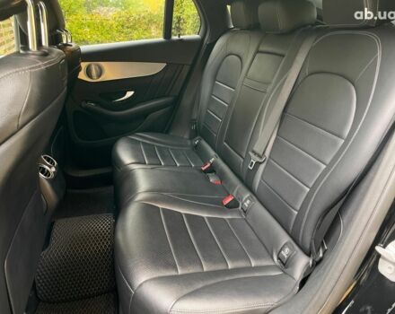 Мерседес ГЛЦ-Класс 2018 в Киеве на Automoto.ua Черный Мерседес ГЛЦ-Класс, объемом двигателя 2 л и пробегом 82 тыс. км за 45990 $, фото 24 на Automoto.ua