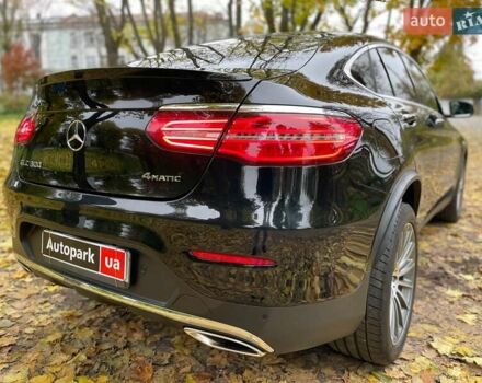 Мерседес ГЛЦ-Клас 2018 у Києві на Automoto.ua Чорний Мерседес ГЛЦ-Клас, об'ємом двигуна 2 л та пробігом 82 тис. км за 45990 $, фото 12 на Automoto.ua