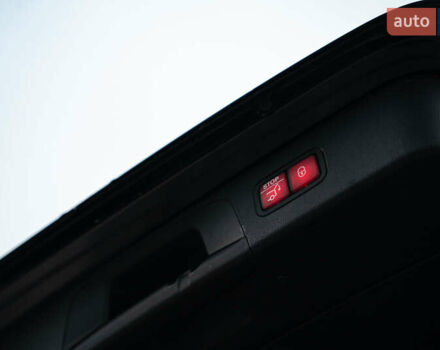 Чорний Мерседес ГЛЦ-Клас, об'ємом двигуна 1.99 л та пробігом 91 тис. км за 30400 $, фото 35 на Automoto.ua