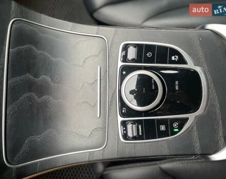 Мерседес ГЛЦ-Клас 2018 у Києві на Automoto.ua Чорний Мерседес ГЛЦ-Клас, об'ємом двигуна 2 л та пробігом 82 тис. км за 45990 $, фото 38 на Automoto.ua