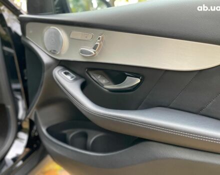 Мерседес ГЛЦ-Класс 2018 в Киеве на Automoto.ua Черный Мерседес ГЛЦ-Класс, объемом двигателя 2 л и пробегом 82 тыс. км за 45990 $, фото 44 на Automoto.ua