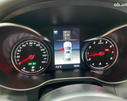 Мерседес ГЛЦ-Класс 2018 в Киеве на Automoto.ua Черный Мерседес ГЛЦ-Класс, объемом двигателя 2 л и пробегом 82 тыс. км за 45990 $, фото 37 на Automoto.ua