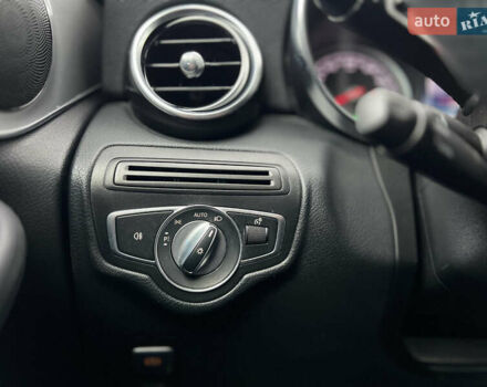 Мерседес ГЛЦ-Класс 2018 в Киеве на Automoto.ua Черный Мерседес ГЛЦ-Класс, объемом двигателя 2 л и пробегом 64 тыс. км за 29999 $, фото 36 на Automoto.ua