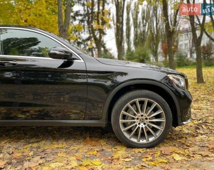 Мерседес ГЛЦ-Клас 2018 у Києві на Automoto.ua Чорний Мерседес ГЛЦ-Клас, об'ємом двигуна 2 л та пробігом 82 тис. км за 45990 $, фото 8 на Automoto.ua