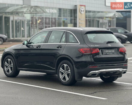 Черный Мерседес ГЛЦ-Класс, объемом двигателя 1.95 л и пробегом 79 тыс. км за 43523 $, фото 5 на Automoto.ua