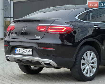 Черный Мерседес ГЛЦ-Класс, объемом двигателя 1.99 л и пробегом 78 тыс. км за 34900 $, фото 12 на Automoto.ua