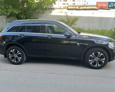 Черный Мерседес ГЛЦ-Класс, объемом двигателя 1.99 л и пробегом 50 тыс. км за 42500 $, фото 12 на Automoto.ua