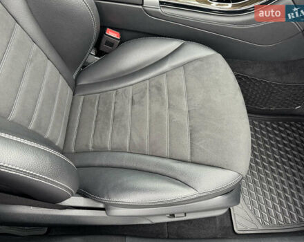 Черный Мерседес ГЛЦ-Класс, объемом двигателя 1.95 л и пробегом 79 тыс. км за 43523 $, фото 20 на Automoto.ua