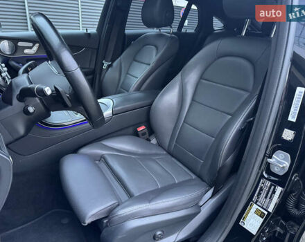 Черный Мерседес ГЛЦ-Класс, объемом двигателя 1.99 л и пробегом 78 тыс. км за 34900 $, фото 40 на Automoto.ua