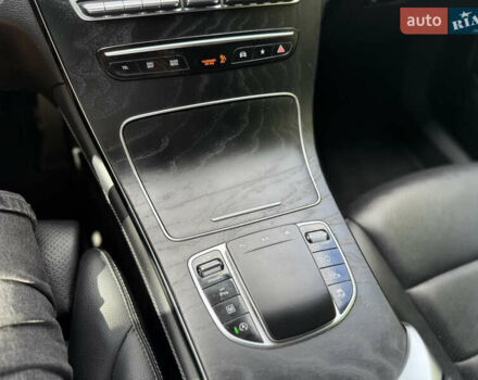 Черный Мерседес ГЛЦ-Класс, объемом двигателя 2 л и пробегом 115 тыс. км за 28000 $, фото 14 на Automoto.ua