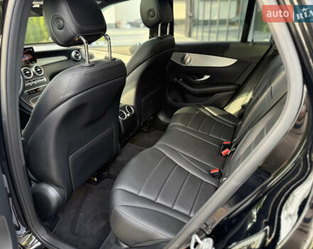 Чорний Мерседес ГЛЦ-Клас, об'ємом двигуна 1.99 л та пробігом 49 тис. км за 39000 $, фото 46 на Automoto.ua