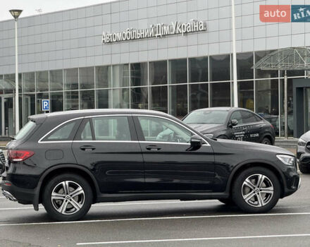 Черный Мерседес ГЛЦ-Класс, объемом двигателя 1.95 л и пробегом 79 тыс. км за 43523 $, фото 10 на Automoto.ua