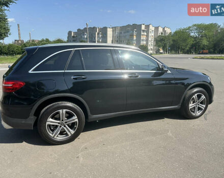 Чорний Мерседес ГЛЦ-Клас, об'ємом двигуна 2 л та пробігом 118 тис. км за 33000 $, фото 1 на Automoto.ua