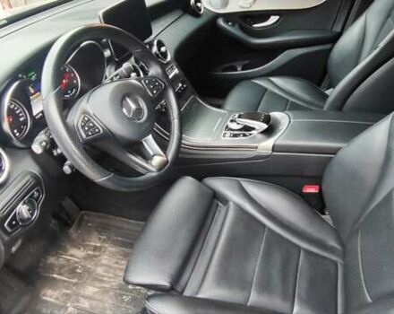 Чорний Мерседес ГЛЦ-Клас, об'ємом двигуна 2 л та пробігом 54 тис. км за 27900 $, фото 1 на Automoto.ua