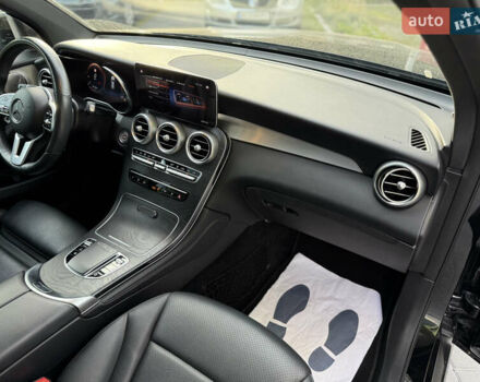 Чорний Мерседес ГЛЦ-Клас, об'ємом двигуна 1.99 л та пробігом 49 тис. км за 39000 $, фото 59 на Automoto.ua