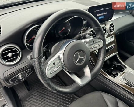 Черный Мерседес ГЛЦ-Класс, объемом двигателя 1.95 л и пробегом 79 тыс. км за 43523 $, фото 12 на Automoto.ua