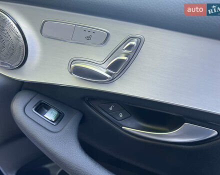 Черный Мерседес ГЛЦ-Класс, объемом двигателя 1.99 л и пробегом 50 тыс. км за 42500 $, фото 25 на Automoto.ua