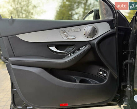 Чорний Мерседес ГЛЦ-Клас, об'ємом двигуна 1.99 л та пробігом 49 тис. км за 39000 $, фото 26 на Automoto.ua