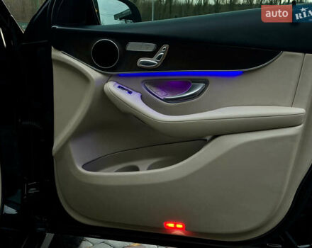 Черный Мерседес ГЛЦ-Класс, объемом двигателя 2 л и пробегом 66 тыс. км за 32000 $, фото 41 на Automoto.ua