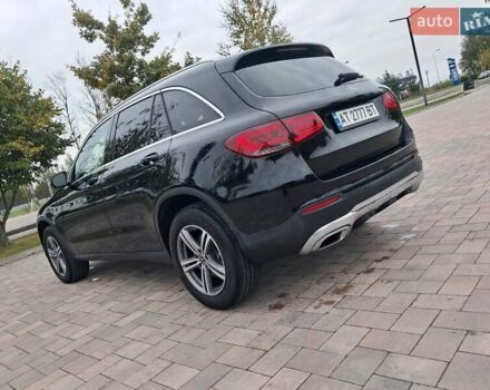 Черный Мерседес ГЛЦ-Класс, объемом двигателя 1.99 л и пробегом 114 тыс. км за 28600 $, фото 4 на Automoto.ua