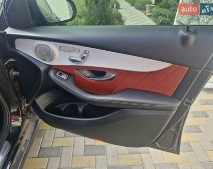 Мерседес ГЛЦ-Класс 2020 в Кременчуге на Automoto.ua Черный Мерседес ГЛЦ-Класс, объемом двигателя 2 л и пробегом 82 тыс. км за 29900 $, фото 5 на Automoto.ua