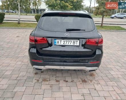 Черный Мерседес ГЛЦ-Класс, объемом двигателя 1.99 л и пробегом 114 тыс. км за 28600 $, фото 2 на Automoto.ua