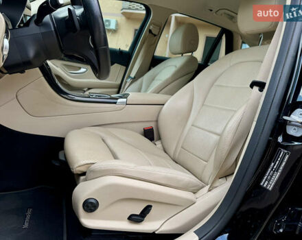 Мерседес ГЛЦ-Класс 2020 в Ужгороде на Automoto.ua Черный Мерседес ГЛЦ-Класс, объемом двигателя 1.95 л и пробегом 190 тыс. км за 36000 $, фото 30 на Automoto.ua