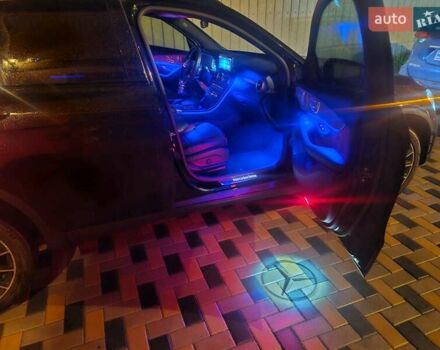 Мерседес ГЛЦ-Класс 2020 в Кременчуге на Automoto.ua Черный Мерседес ГЛЦ-Класс, объемом двигателя 2 л и пробегом 82 тыс. км за 29900 $, фото 9 на Automoto.ua