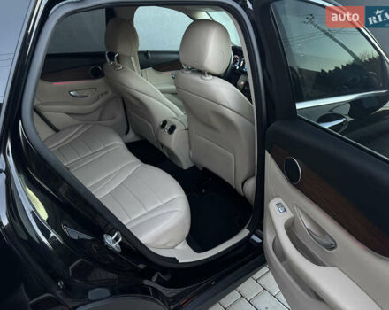 Черный Мерседес ГЛЦ-Класс, объемом двигателя 2 л и пробегом 111 тыс. км за 29400 $, фото 17 на Automoto.ua