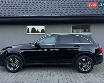 Черный Мерседес ГЛЦ-Класс, объемом двигателя 2 л и пробегом 111 тыс. км за 29400 $, фото 3 на Automoto.ua