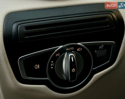 Черный Мерседес ГЛЦ-Класс, объемом двигателя 2 л и пробегом 66 тыс. км за 32000 $, фото 45 на Automoto.ua