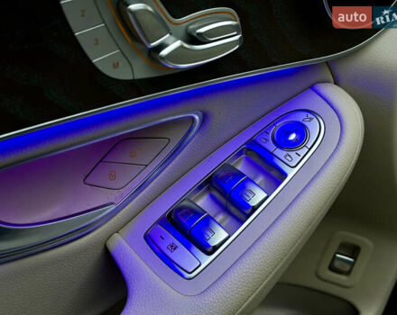 Черный Мерседес ГЛЦ-Класс, объемом двигателя 2 л и пробегом 66 тыс. км за 32000 $, фото 21 на Automoto.ua