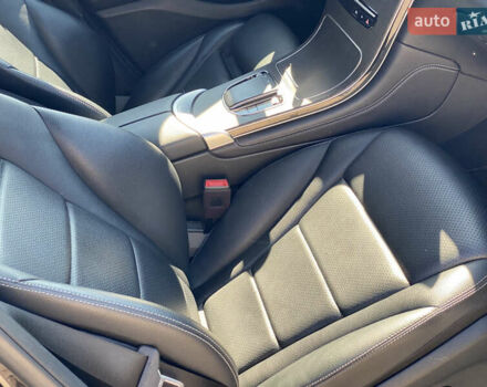 Черный Мерседес ГЛЦ-Класс, объемом двигателя 2 л и пробегом 80 тыс. км за 36500 $, фото 21 на Automoto.ua