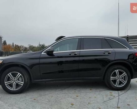Черный Мерседес ГЛЦ-Класс, объемом двигателя 1.99 л и пробегом 29 тыс. км за 37990 $, фото 2 на Automoto.ua