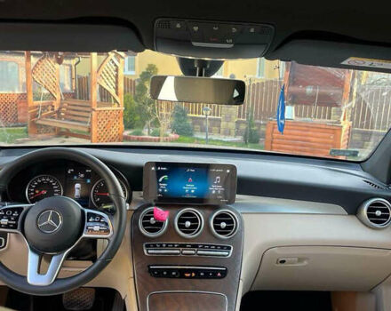 Мерседес ГЛЦ-Класс 2021 в Яворове на Automoto.ua Черный Мерседес ГЛЦ-Класс, объемом двигателя 1.9 л и пробегом 17 тыс. км за 50500 $, фото 5 на Automoto.ua