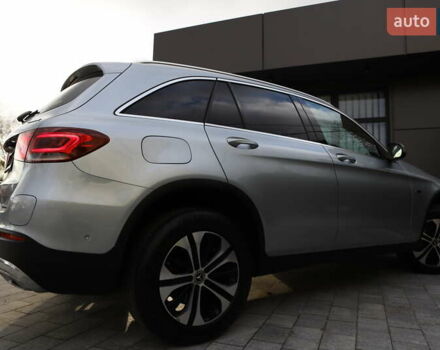 Чорний Мерседес ГЛЦ-Клас, об'ємом двигуна 1.99 л та пробігом 99 тис. км за 44899 $, фото 51 на Automoto.ua