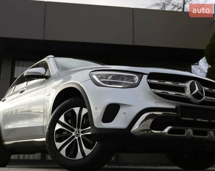 Чорний Мерседес ГЛЦ-Клас, об'ємом двигуна 1.99 л та пробігом 99 тис. км за 44899 $, фото 43 на Automoto.ua